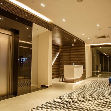 Hotel Galore Inn Mysore Ngoại thất bức ảnh