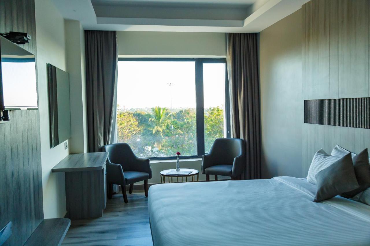 Hotel Galore Inn Mysore Ngoại thất bức ảnh
